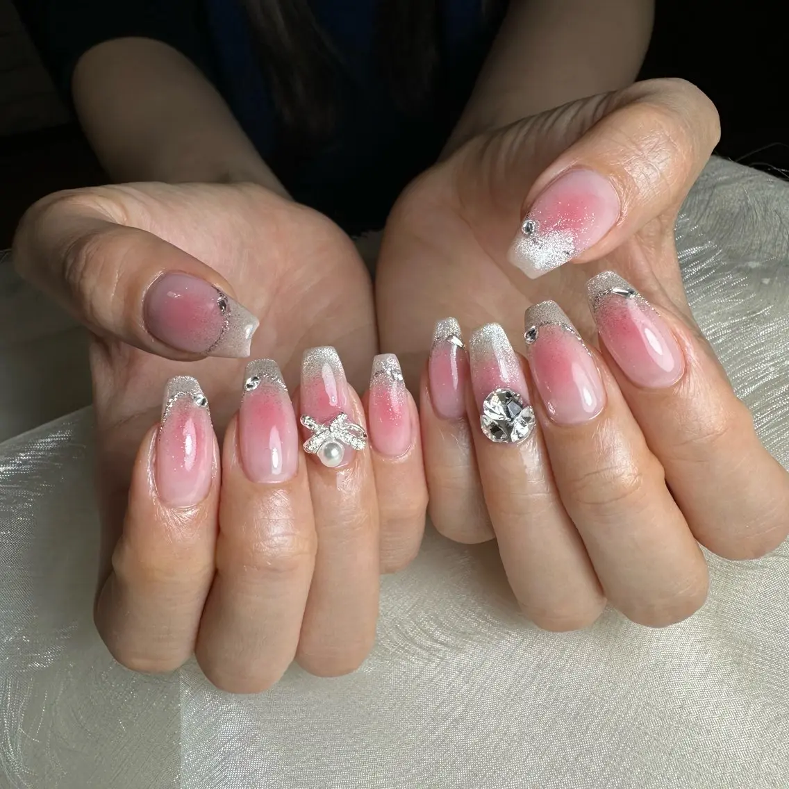 ネイル 里見 麗のネイルデザイン