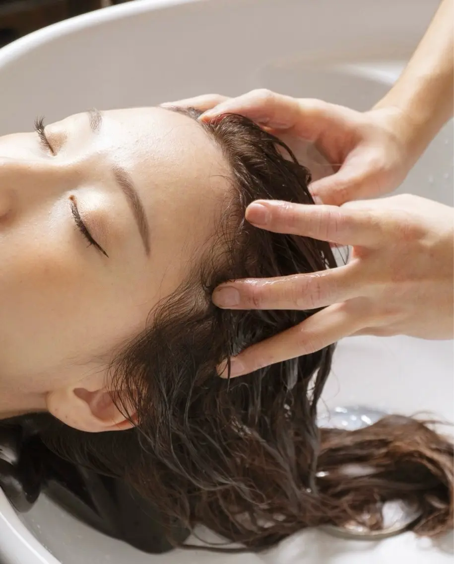 🩵ミニモ限定で❣️巻き仕上げ付き🩵🌟シャンプー+スパ🧖♀️🧖(5分)ブロー込みの写真