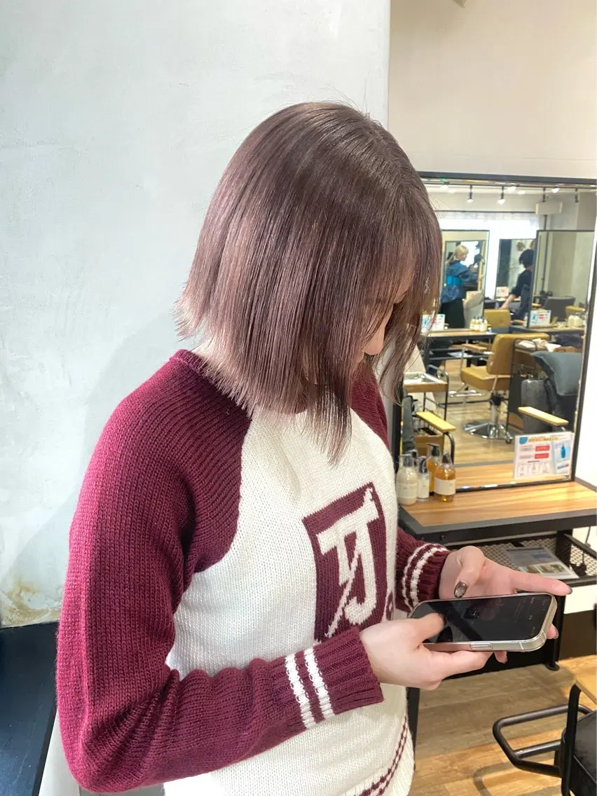 🪐🎧アディクシーカラー+前髪カット+艶トリートメント🎧🪐の写真
