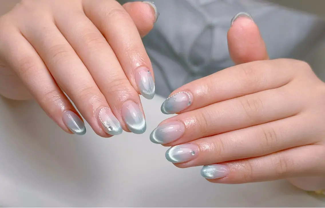 ネイル アートネイル ジェルネイル 韓国ネイル ニュアンスネイル ハンドネイル Luna Nail.Novaのネイルデザイン