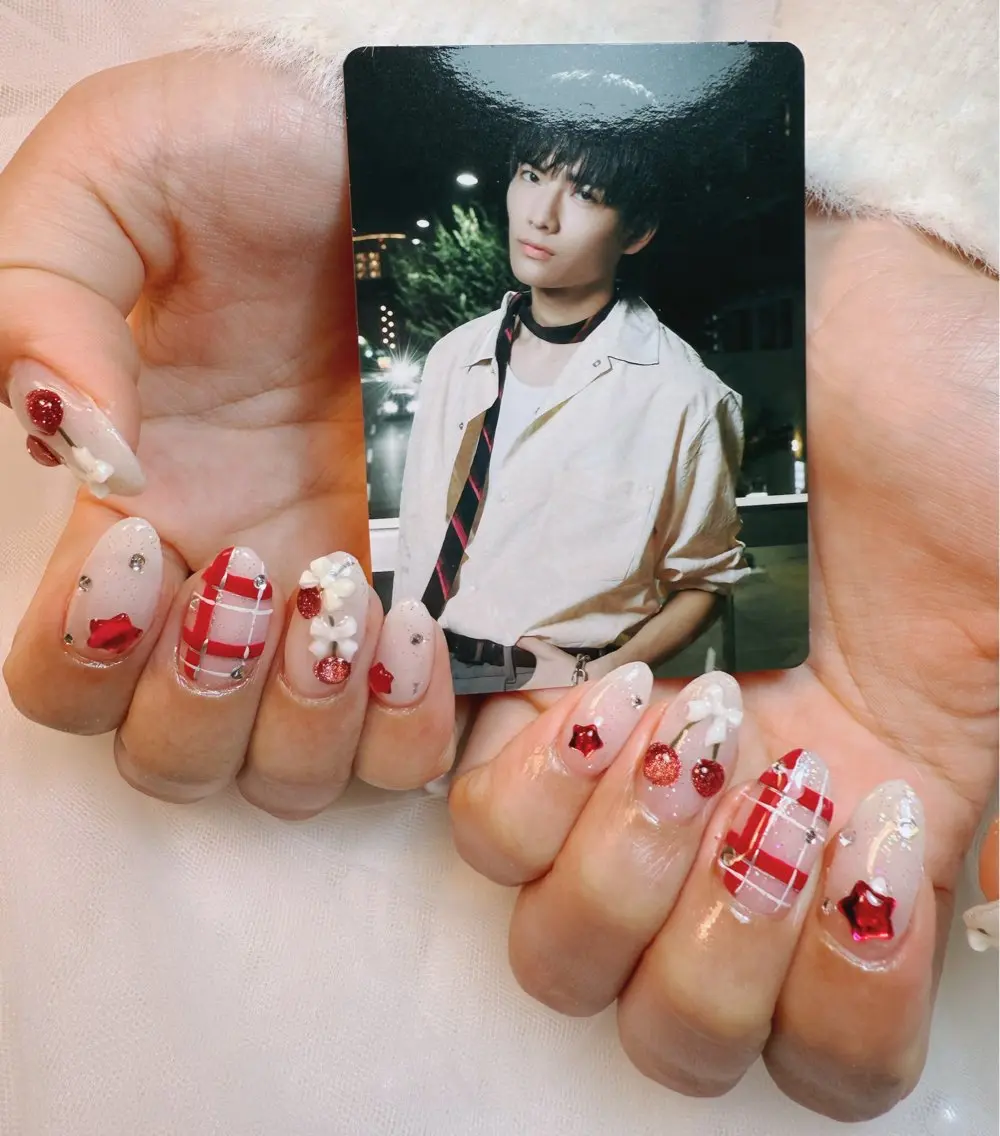 ミディアム ハンドネイル nailsalon jasmine 疋田のネイルデザイン