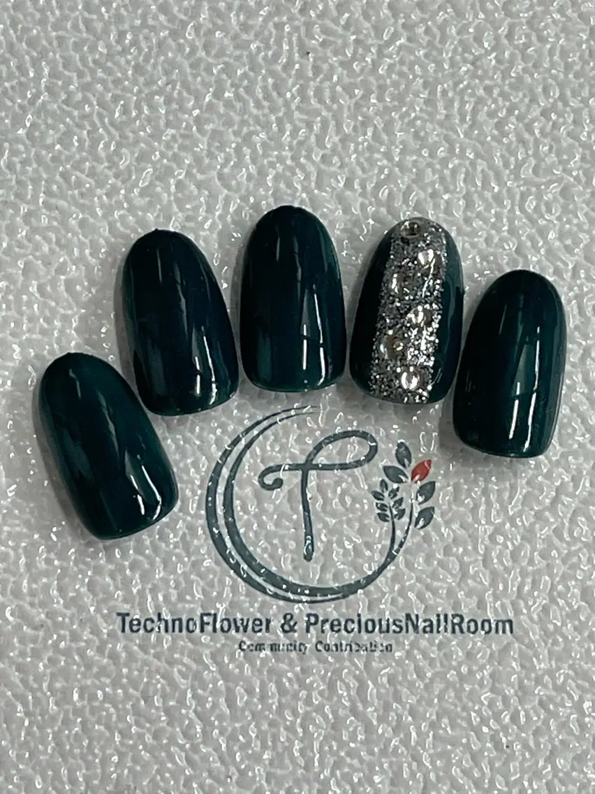 ネイル フラワーネイル ハンドネイル フットネイル precious nail roomのネイルデザイン