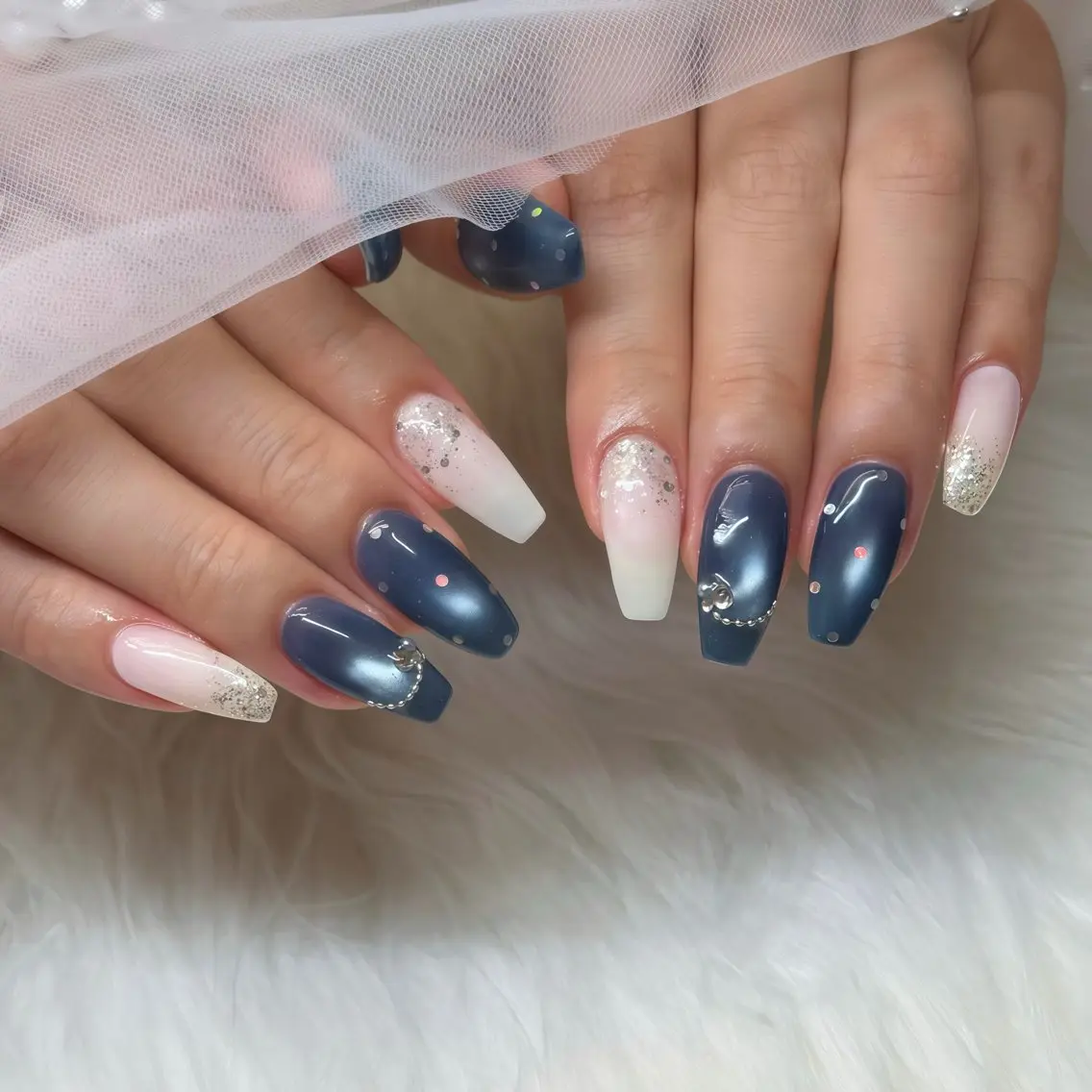 ネイル ハンドネイル ネイルサロン emelyuのネイルデザイン