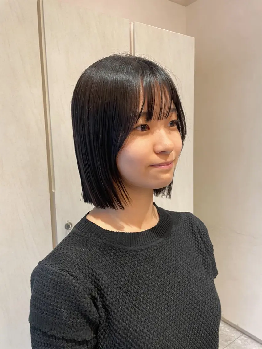 ミディアム 切りっぱなしボブ ボブ 本城 紗良のヘアスタイル