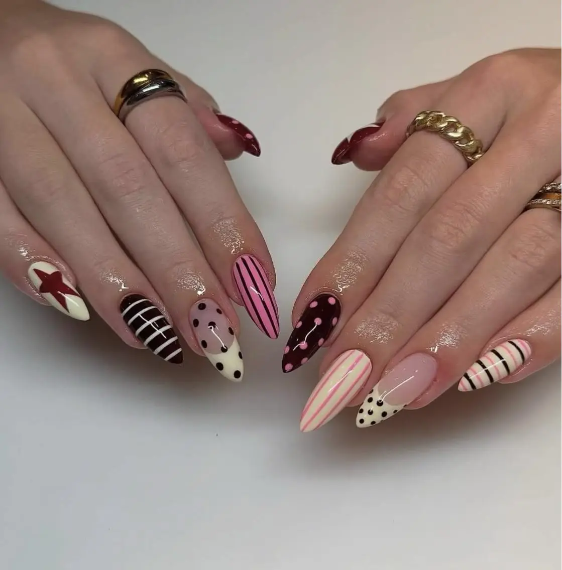 ネイル アートネイル ジェルネイル ニュアンスネイル シンプルネイル ネイルチップ ハンドネイル Lisa Nail Salonのネイルデザイン