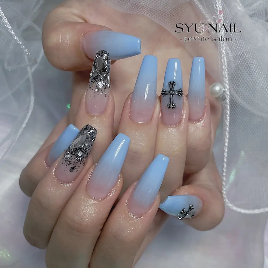 【hand】カラーグラデーション (長さ出し)の写真
