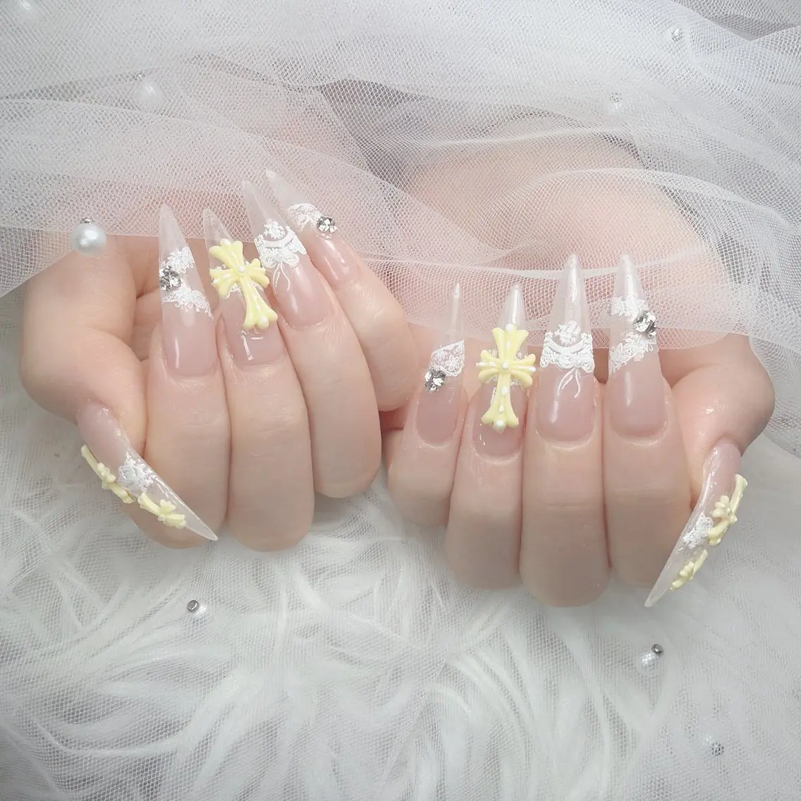 ネイル アートネイル ジェルネイル 韓国ネイル リボン ワンホンネイル ハンドネイル Lana Nailのネイルデザイン