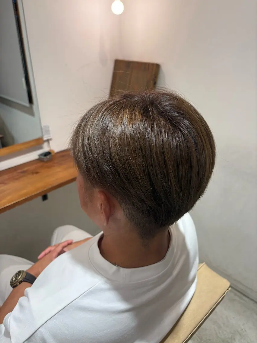 ショート 藤本 梨那のヘアスタイル