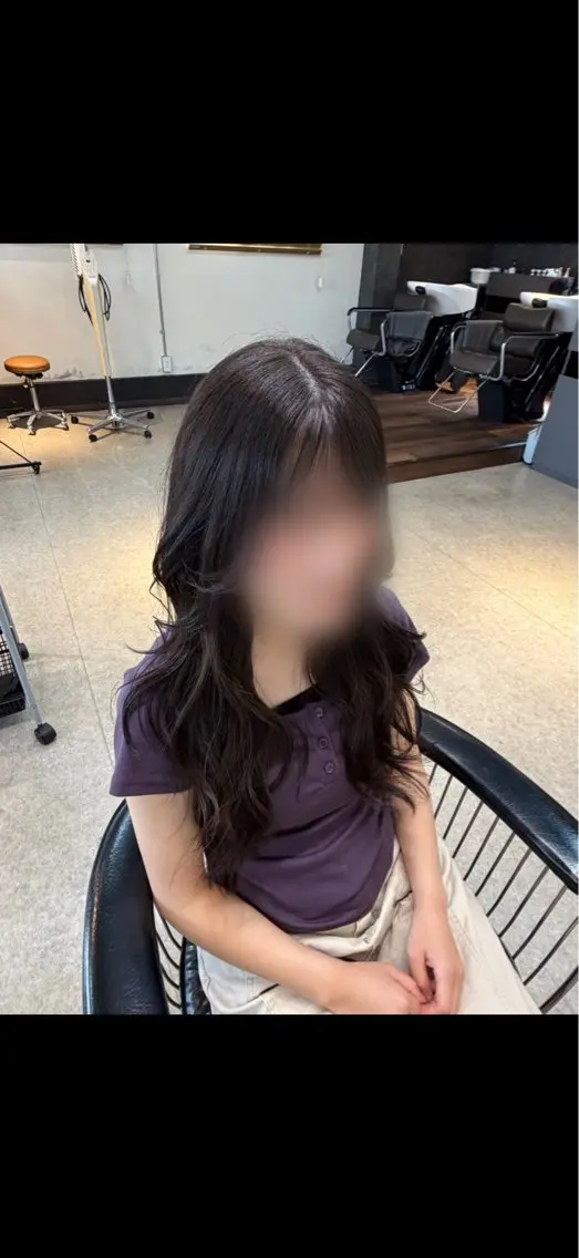 カラー ヤタベ イツキのヘアスタイル