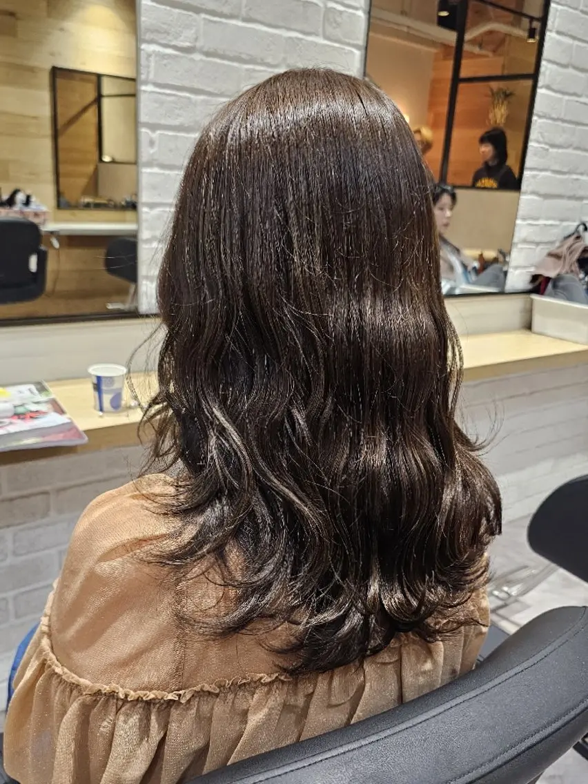 ロング カット ヘアカラー トリートメント Ayu🐾縮毛矯正/ ブリーチ無しカラーのヘアスタイル