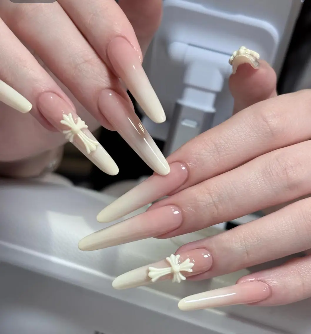 ネイル ハンドネイル Minminネイル 💅スイスイのネイルデザイン