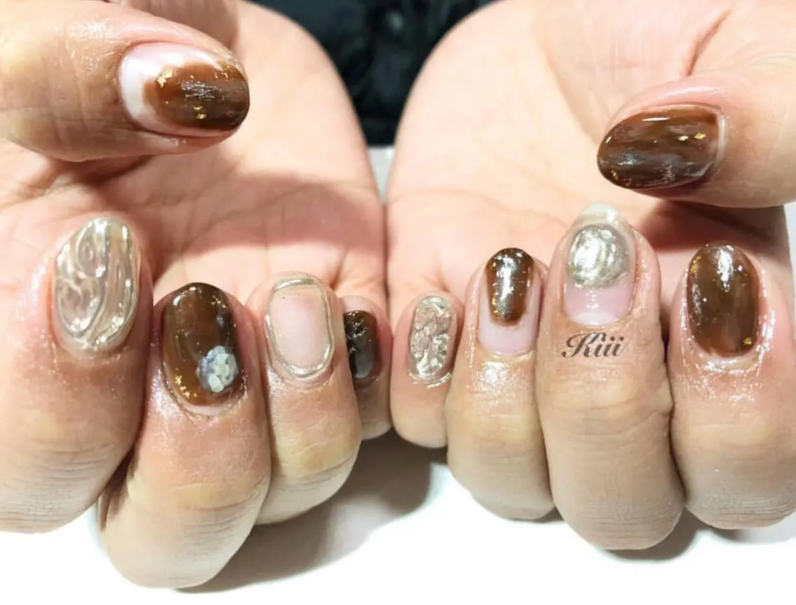 ネイル ハンドネイル フットネイル kiii.__ ✴︎*のネイルデザイン