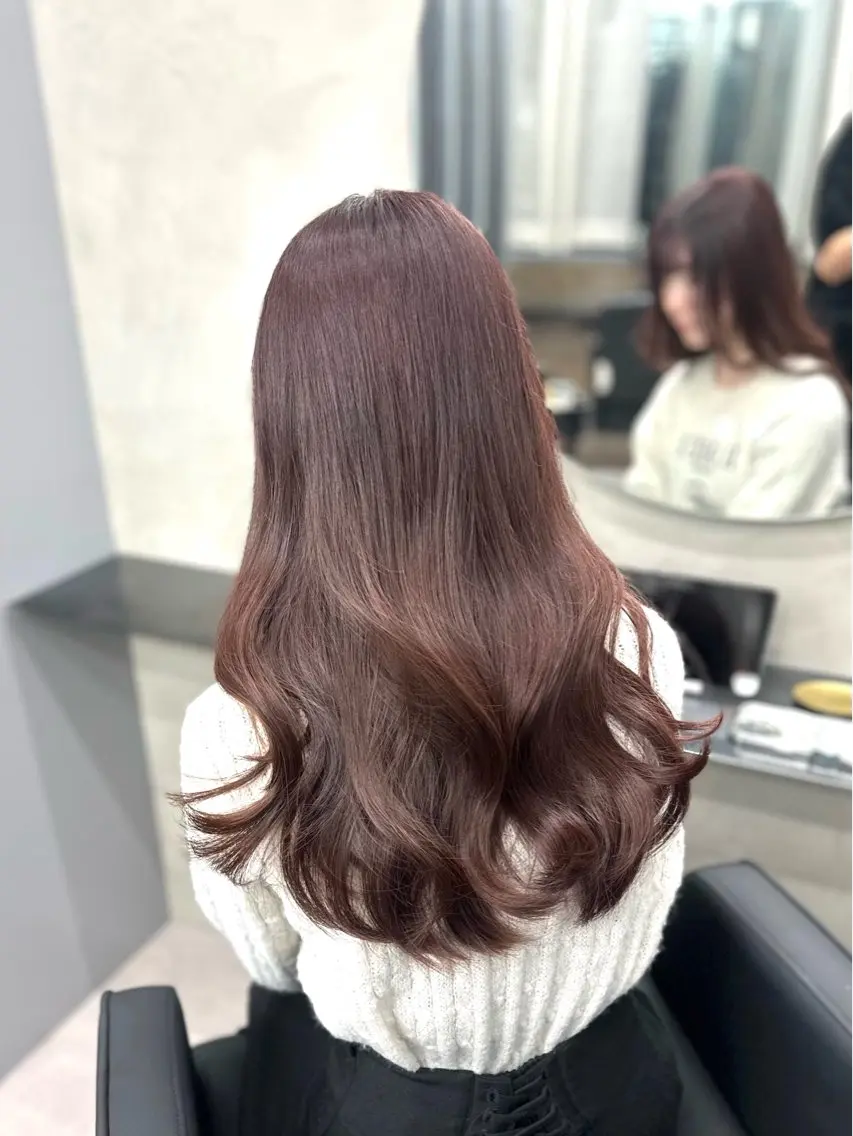 ロング カラー ヘアアレンジ ブリーチ ブラウンカラー ラベンダーカラー ピンクカラー ピンクブラウン 新宿⌇韓国風ヘア ⌇透明感カラーのヘアスタイル