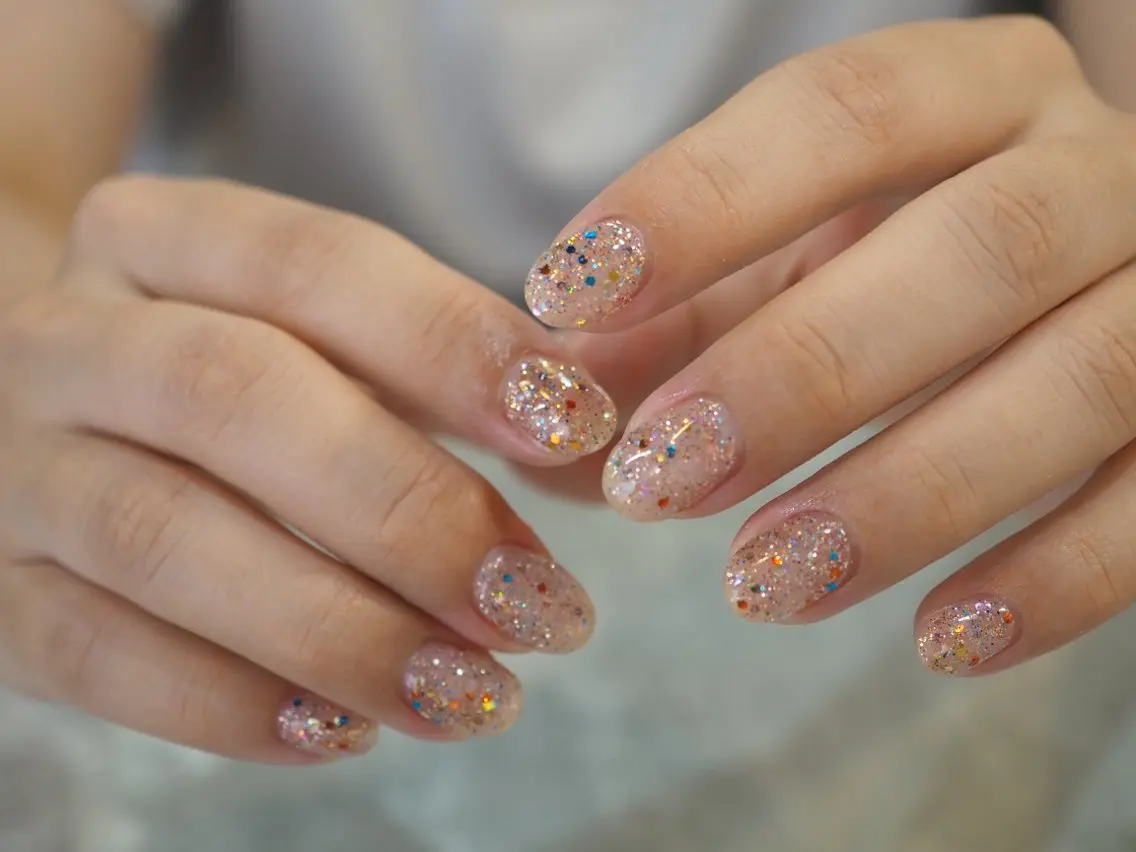 ネイル アートネイル チークネイル フラッシュネイル フットネイル フレンチネイル glaNje shioriのネイルデザイン