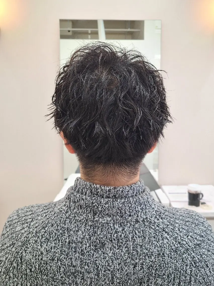 ショート パーマ メンズ カット パーマ 桐島 令奈のヘアスタイル