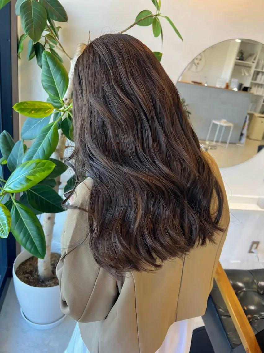 カラー ヘアカラー カドムラ モエのマツエク・マツパデザイン