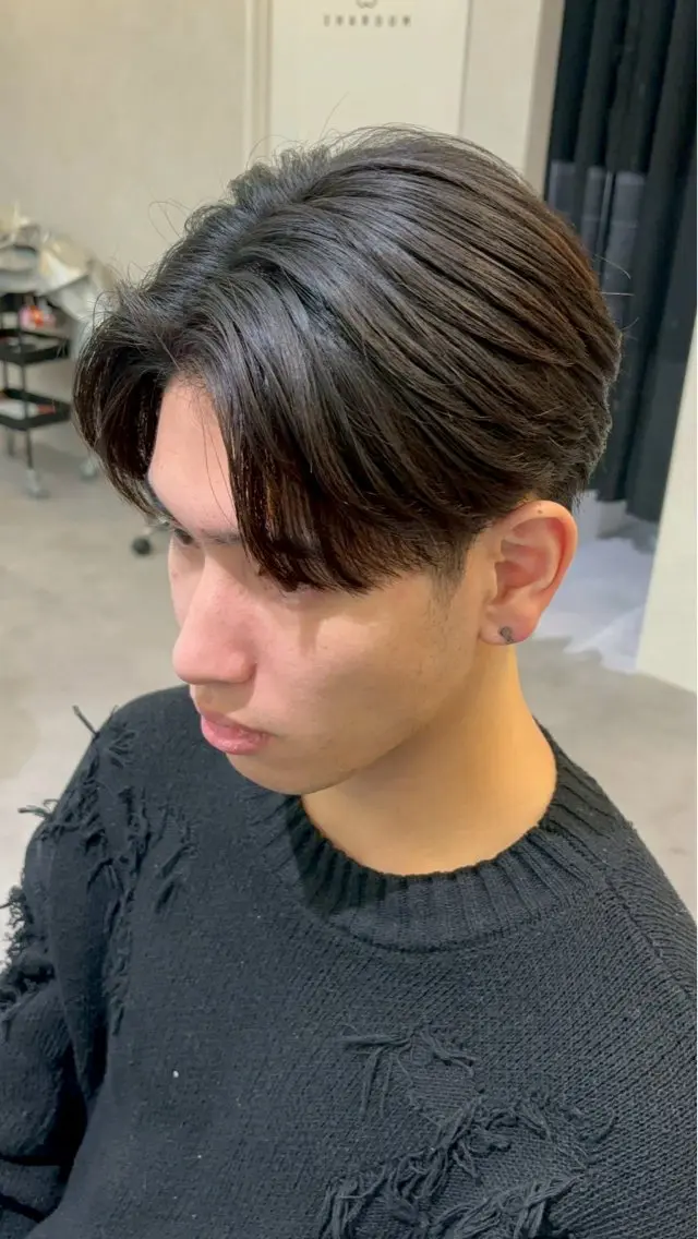 メンズ 足立 真里香のヘアスタイル