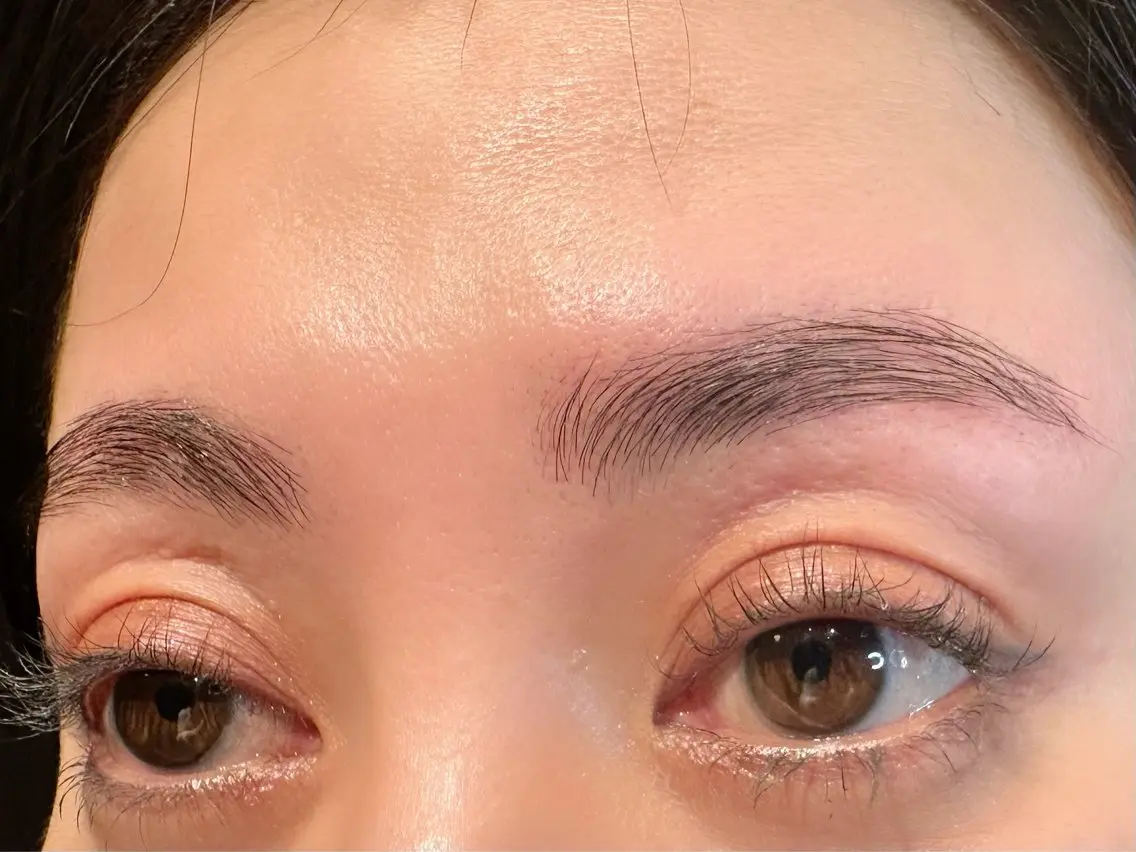 メンズ アイブロウ メンズアイブロウ 千葉 美咲のネイルデザイン