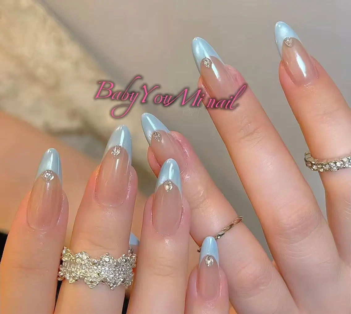 ネイル オーロラネイル チークネイル 成人式 フットネイル フレンチネイル ハンドネイル BabyYouMi nailのネイルデザイン