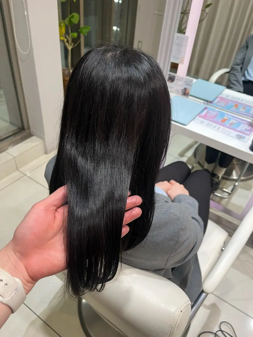 カラー ヘアカラー 𝐀𝐑𝐈𝐒𝐀 🎀‎🤍銀座美容室のヘアスタイル