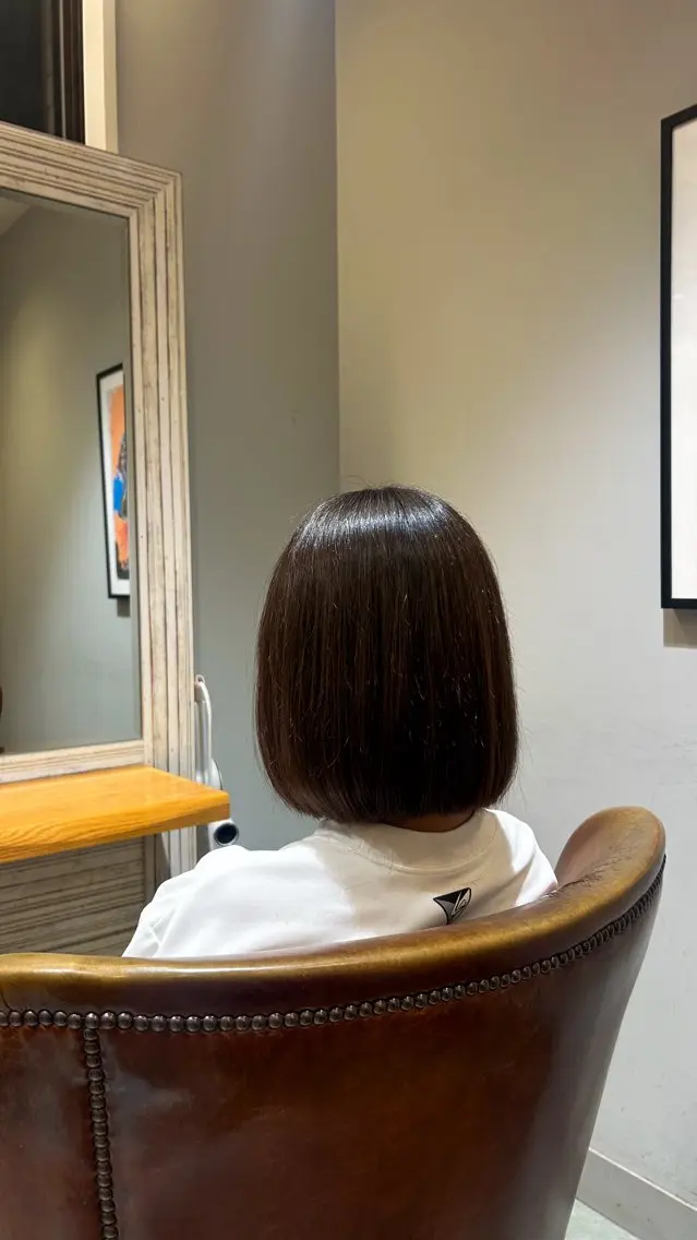 ミディアム 村下 莉央のヘアスタイル