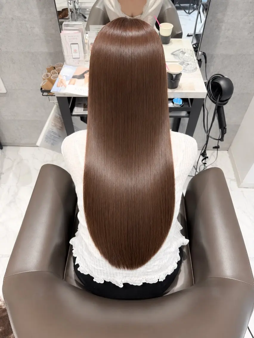 ロング カラー ベージュカラー ブラウンカラー ブラウンベージュ トリートメント トリートメント Grow by NYNY 打越裕樹のヘアスタイル