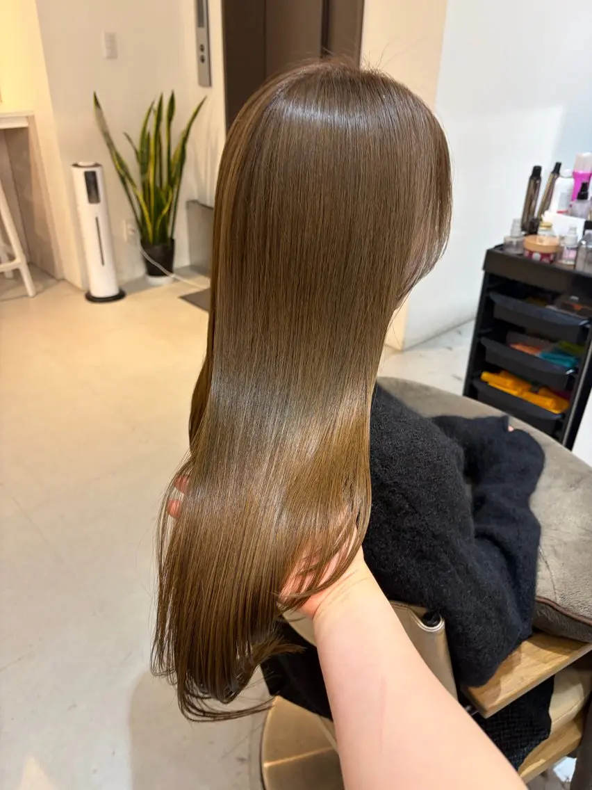 ロング カット ヘアカラー トリートメント ✨色持ちの良い艶 カラー✨蟹江真世のヘアスタイル