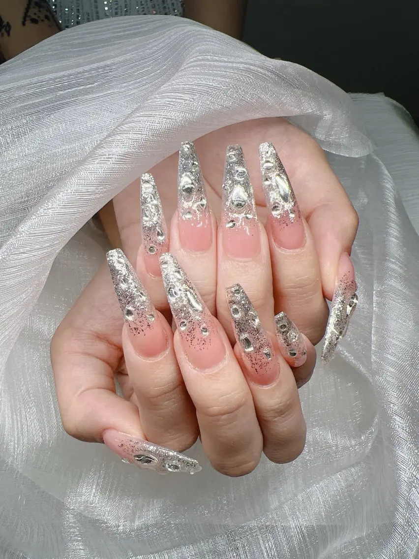ネイル 長さ出し グラデーション キラキラネイル マグネットネイル ニュアンスネイル Lee Nails チップ長さだし専門店のネイルデザイン
