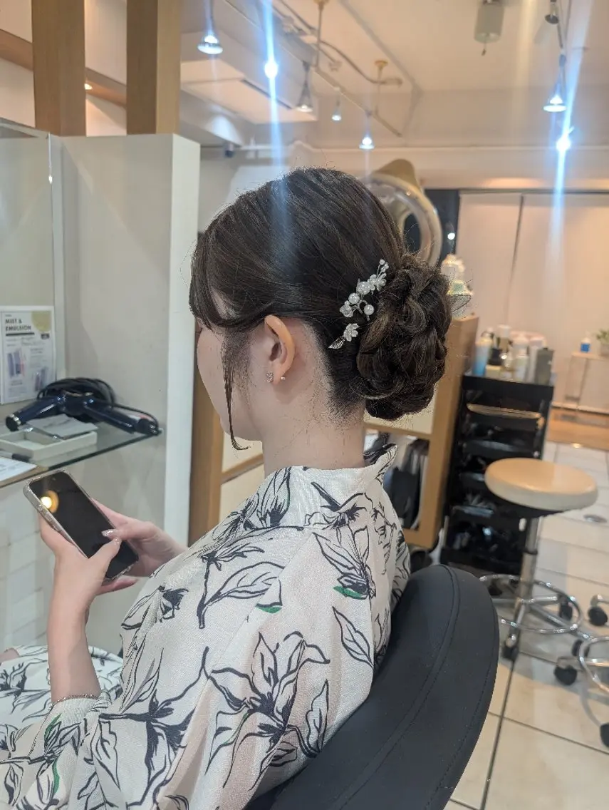 ロング 浴衣 大人髪ヘアセット/ 切りたて感なしカットのヘアスタイル