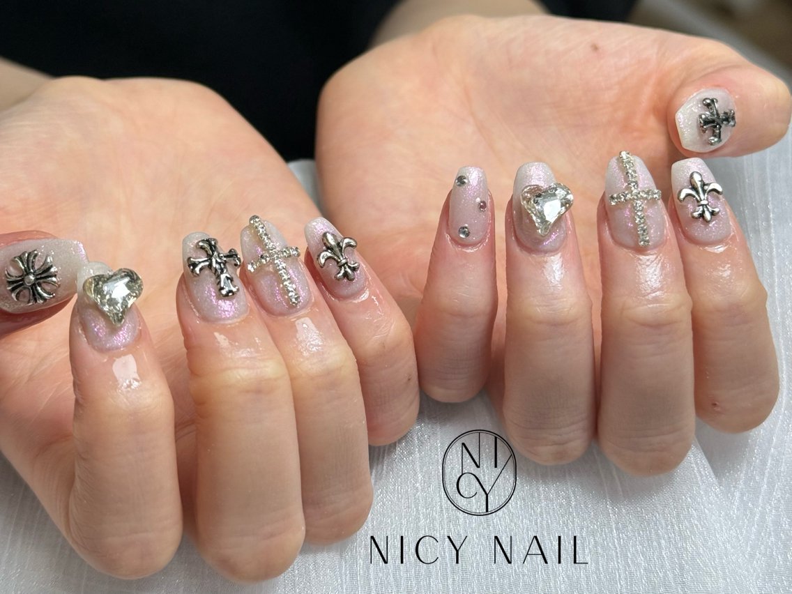 ネイル アートネイル オーロラネイル ブルー チークネイル フットネイル ハンドネイル Rika_ Nicy Nailのネイルデザイン