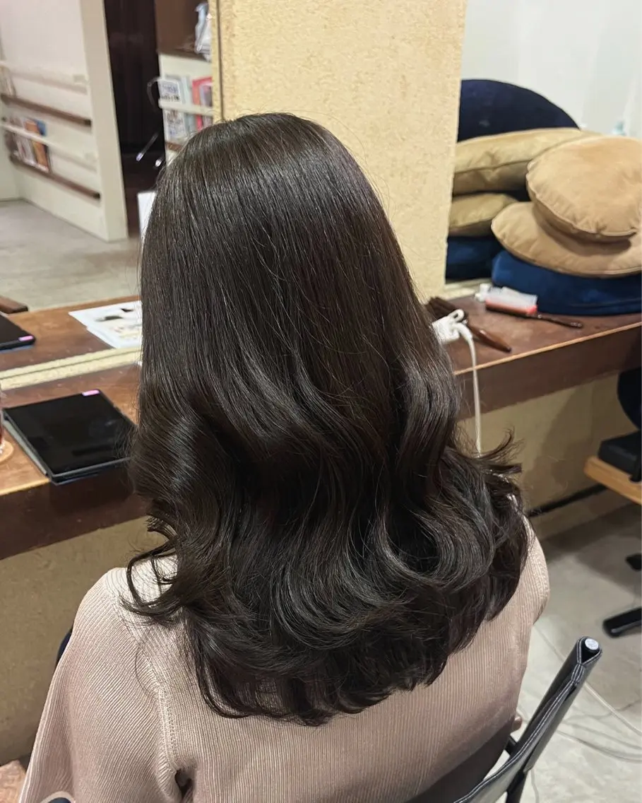 セミロング カラー グレージュ オリーブグレージュ オリーブグレー SUZUNO🤎ボブ レイヤー🫧顔周りのヘアスタイル