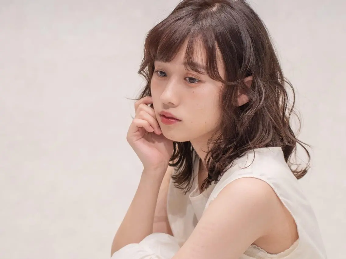 ミディアム カラー 豊中駅3分eha レッスンモデルのヘアスタイル