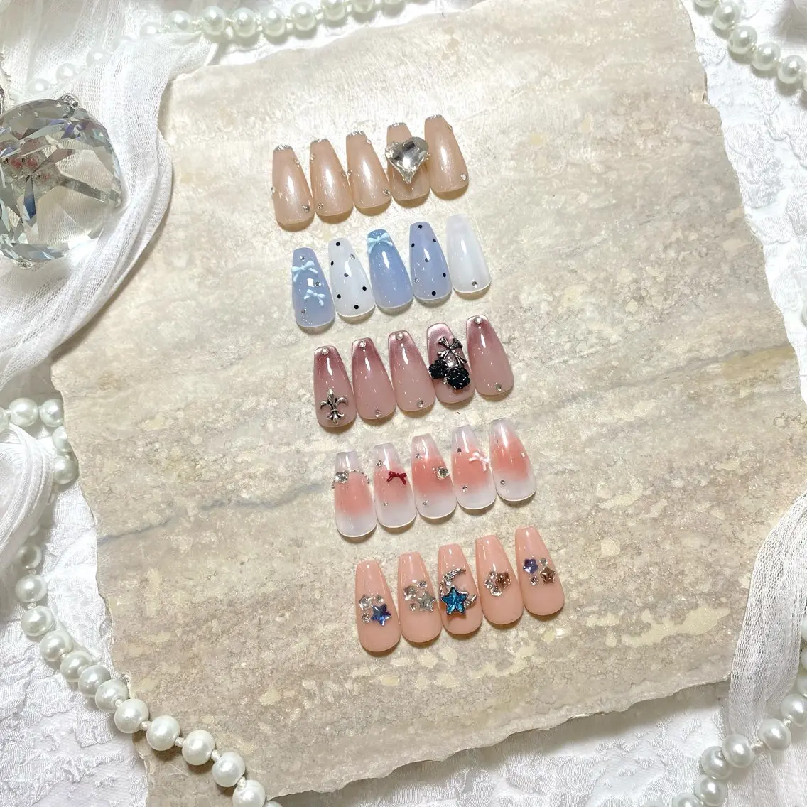 ネイル 長さ出し グラデーション 韓国ネイル ラメ(グリッター) ラメグラデーション ハンドネイル M2 BEAUTY アユミのネイルデザイン