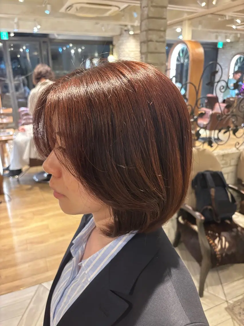 ミディアム カラー 井上 友希のヘアスタイル