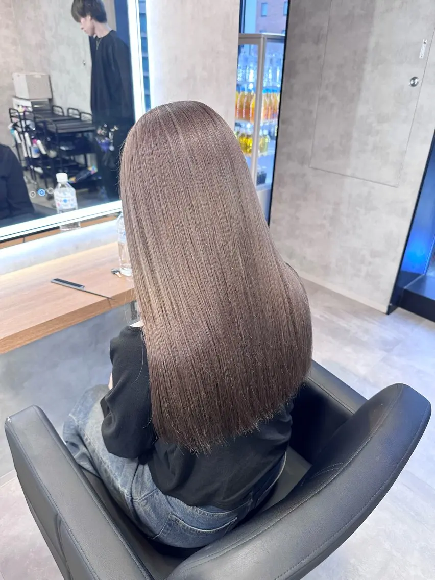 カラー ベージュカラー ヘアカラー 似合わせ×艶髪 YASUAKIのヘアスタイル