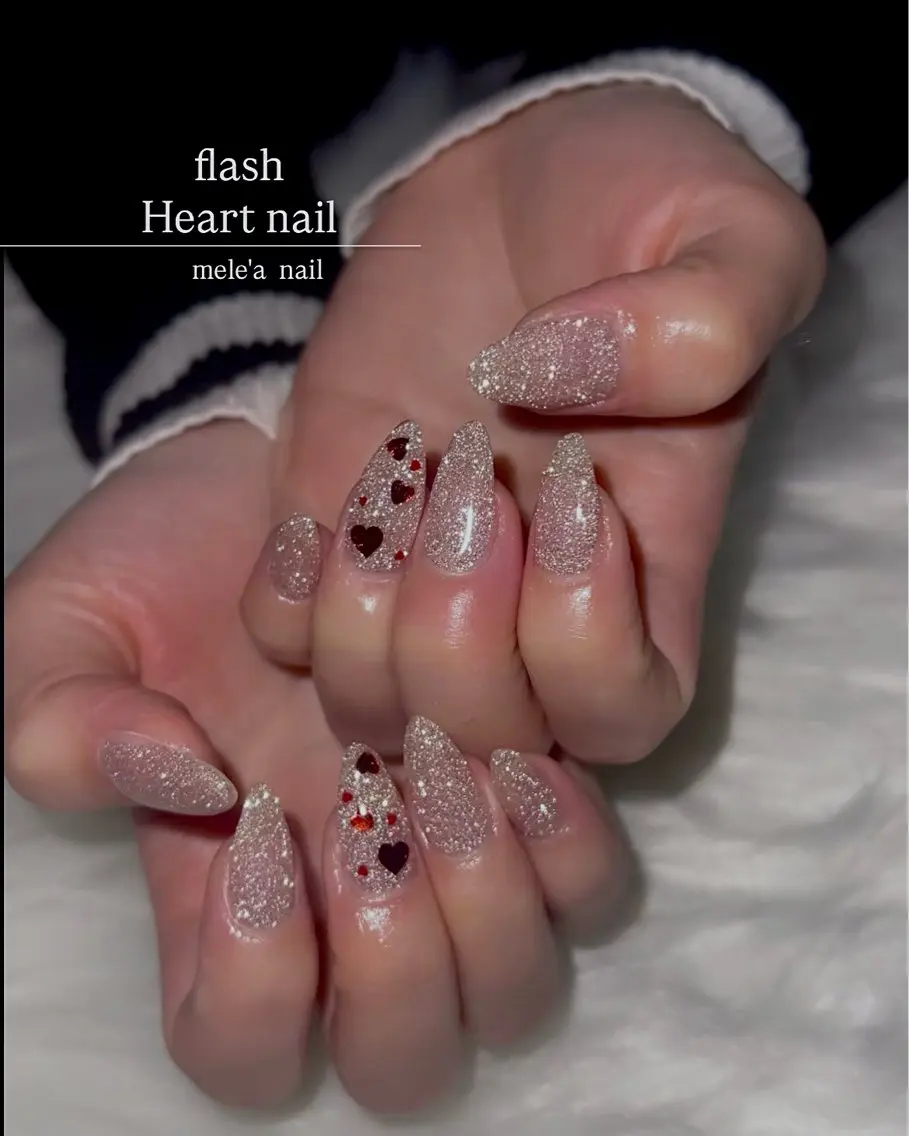 ネイル アートネイル フラッシュネイル ハート ピンク バレンタイン miho meléanailのネイルデザイン
