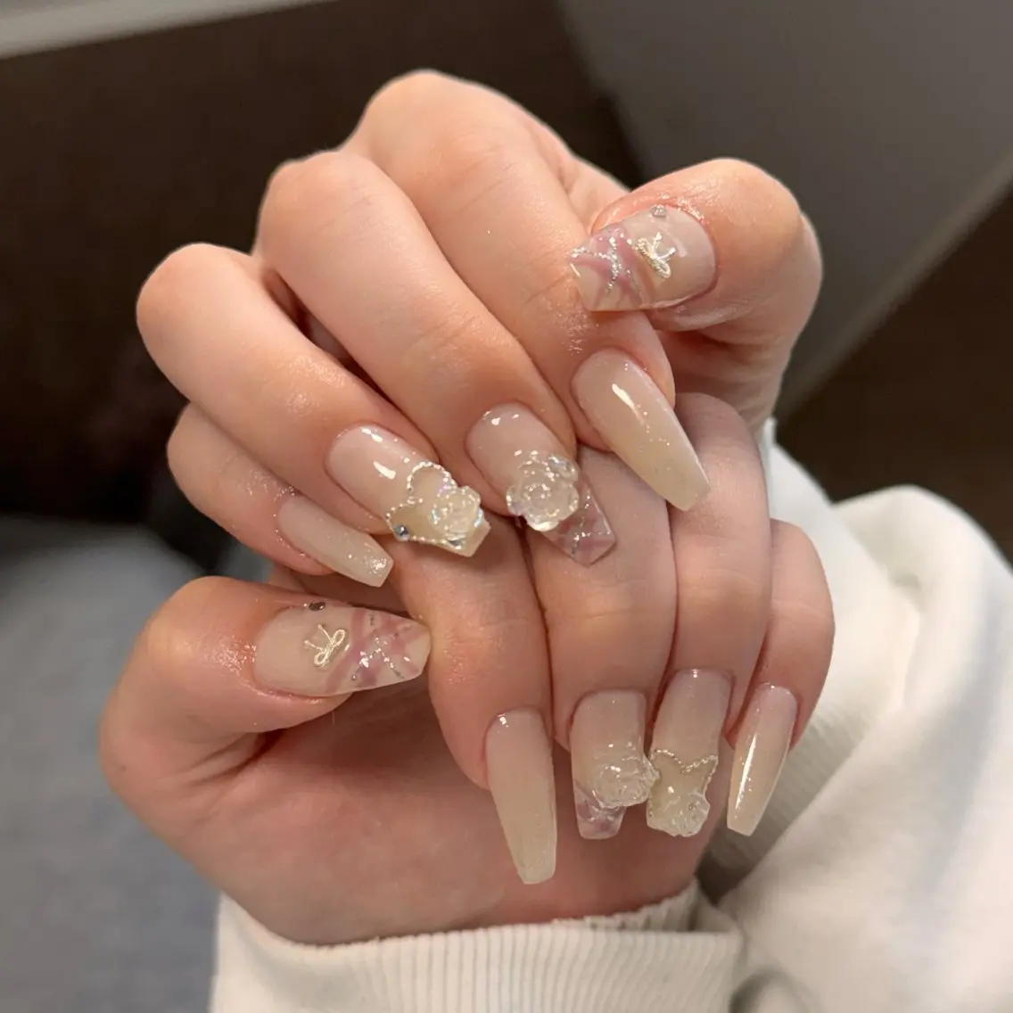 ネイル チークネイル フレンチネイル グラデーション 韓国ネイル マグネットネイル Hana Nailのネイルデザイン