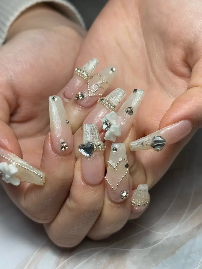 ネイル akina nailsのネイルデザイン