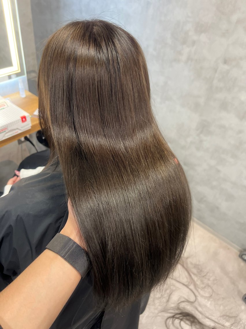 ロング カット 縮毛矯正 札幌透明感カラー Ryota🌻のヘアスタイル