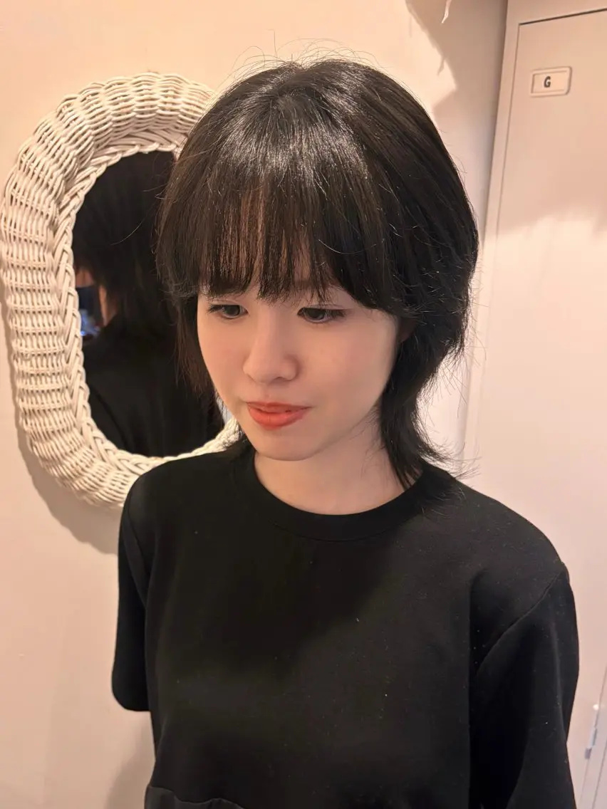 ショート カラー 透明感カラー ダークグレー ダークグレージュ グレージュ ヘアカラー loty すずなのヘアスタイル