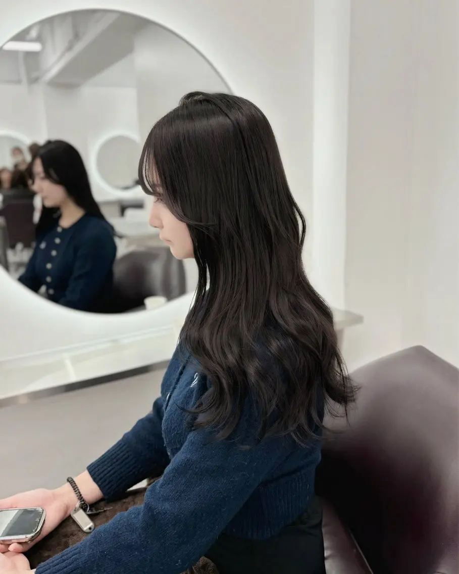 セミロング カラー パーマ ヘアアレンジ ココアグレージュ グレージュ ラベンダーカラー ヘアカラー トリートメント ヘアセット 🌸グレージュ/ ベージュ🌸yutaのヘアスタイル
