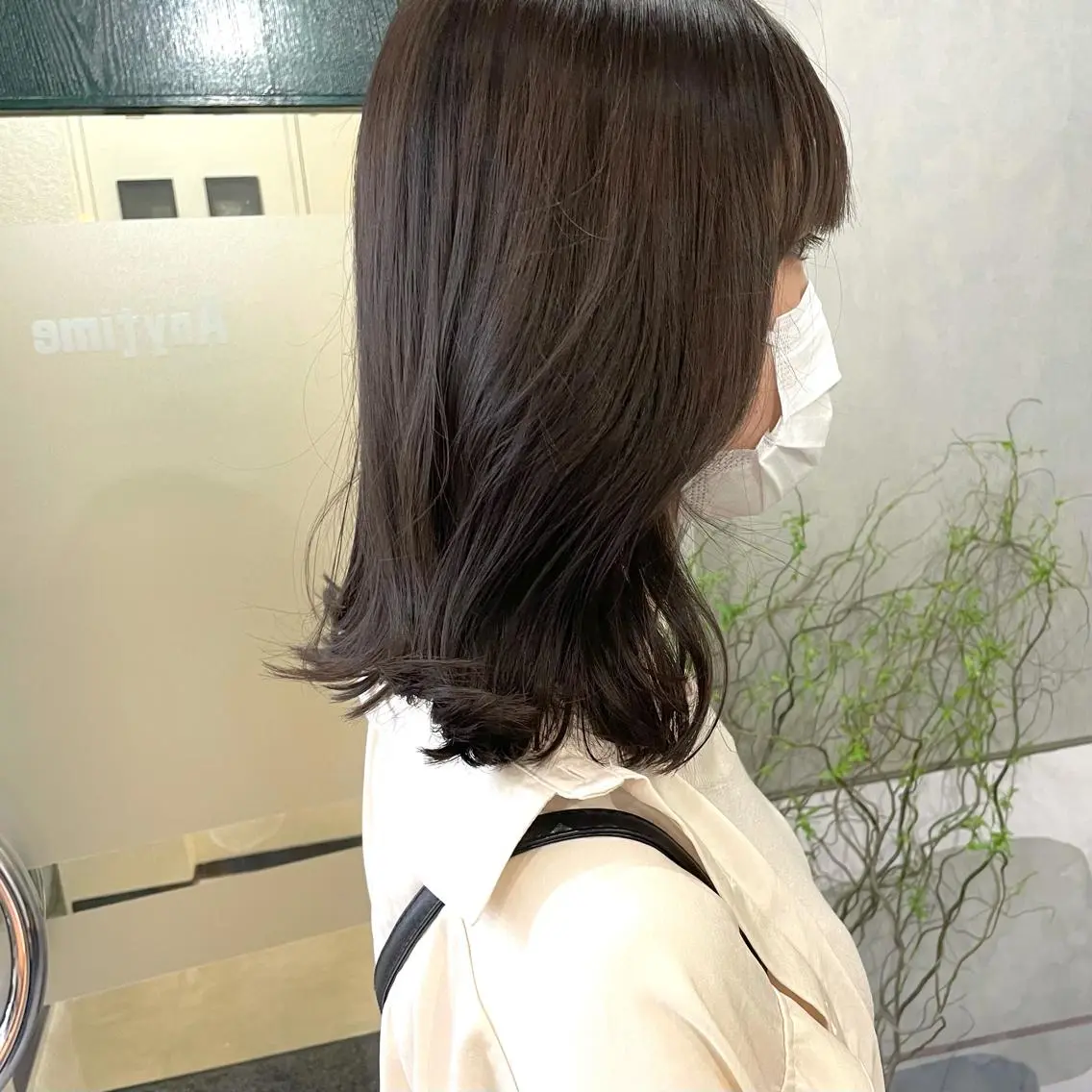 ミディアム カラー ブリーチ グレージュ ブリーチなしカラー カット ヘアカラー トリートメント はるか 💐 お悩み改善美容師のヘアスタイル