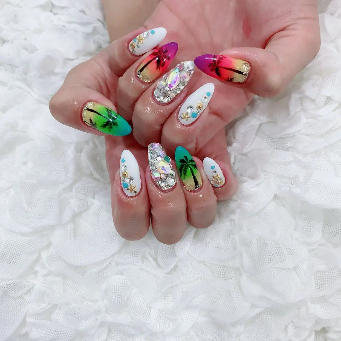 ネイル ハンドネイル SOL NAILのネイルデザイン