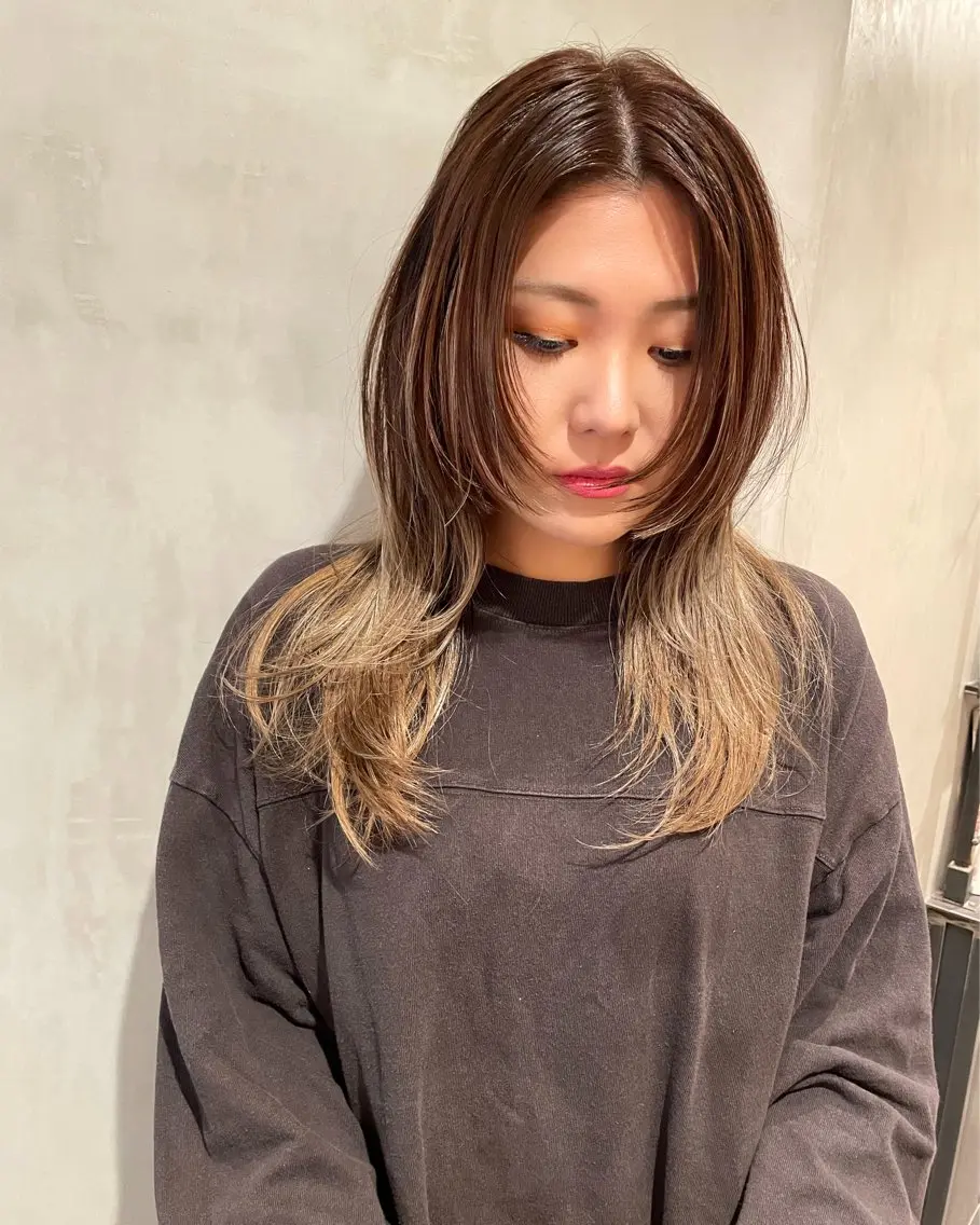 セミロング カラー レイヤーカット カット ヘアカラー トリートメント 優作 〜圧倒的信頼〜のヘアスタイル