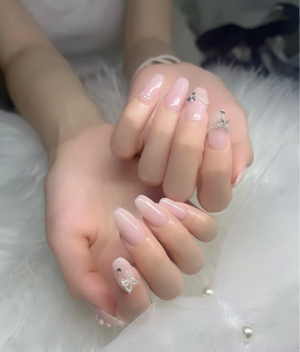 ネイル ハンドネイル YOLO NAILのネイルデザイン