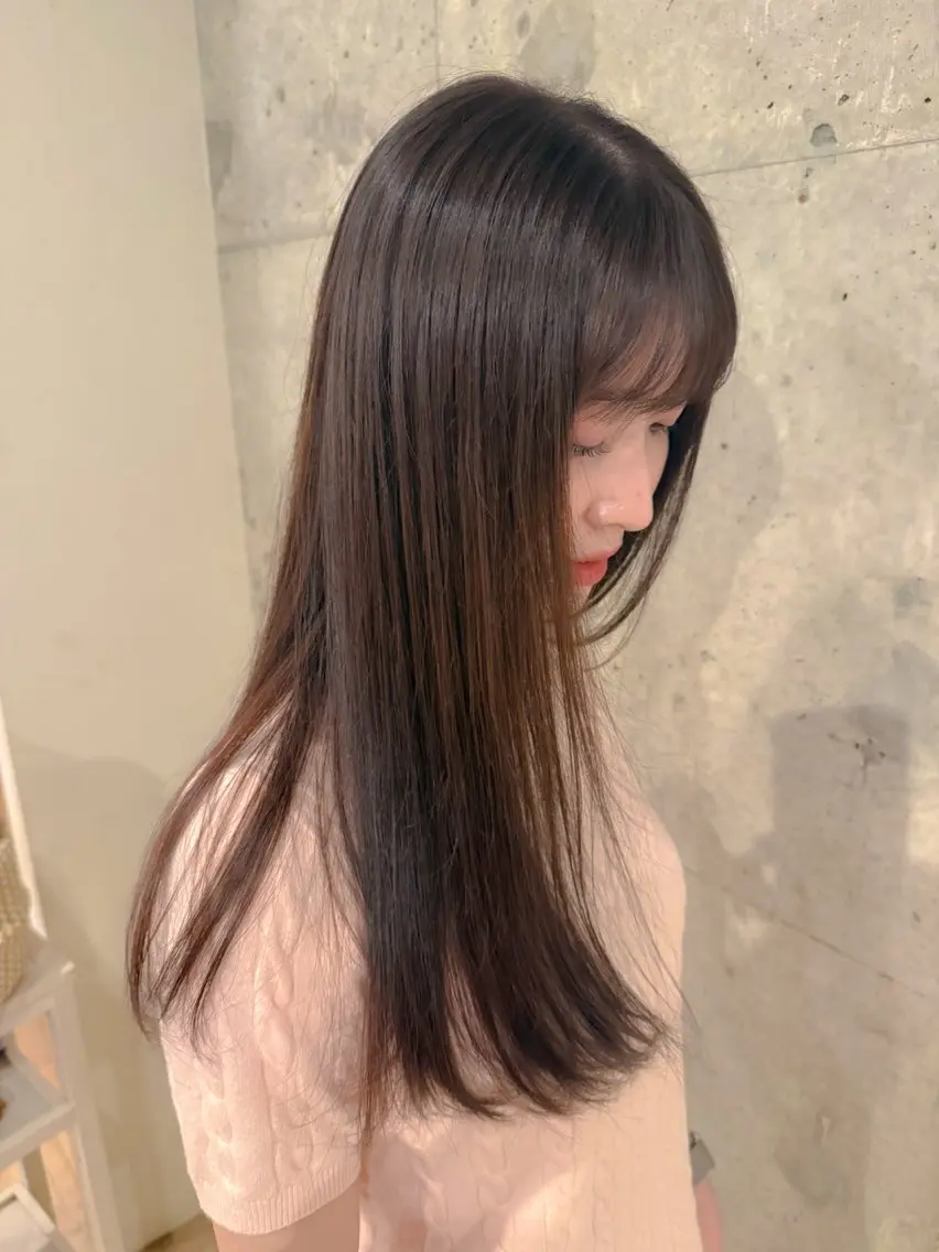《✨指通りの良いサラ艶ヘアに✨》選べる❗️内部補修スチームトリートメント➕前髪カットの写真