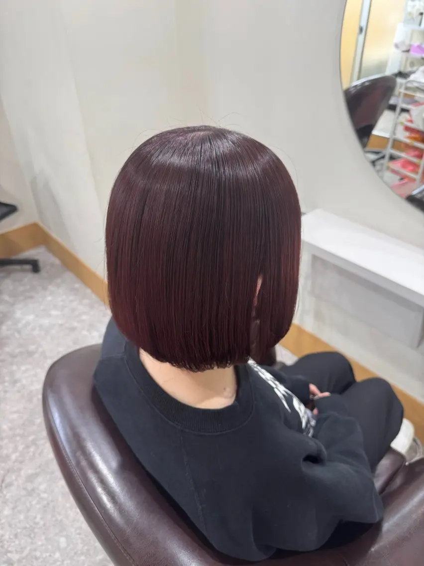 ✨️メンテナンスならこれ‼️✨️毛先カット+透明感カラー+✨️高濃度トリートメント✨️の写真