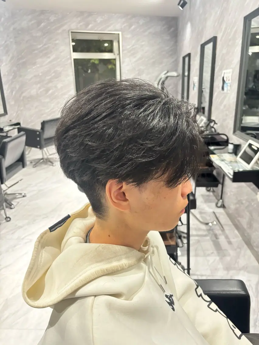 メンズ 🫧ハイトーン 🌈透明感☘️らいのヘアスタイル