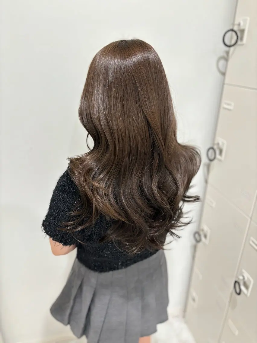 ロング カラー カット ヘアカラー 透明感ベージュ/ 久保大和のヘアスタイル