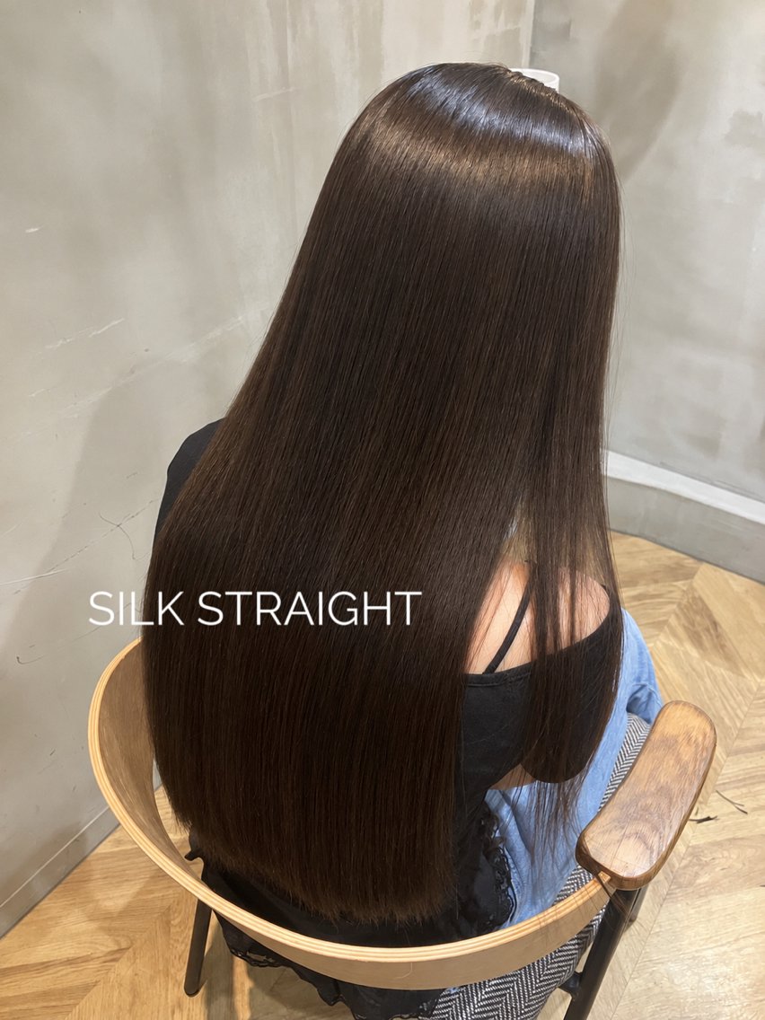 ロング 縮毛矯正 【ツヤ髪特化】 スズキアキエ🧚✨のヘアスタイル